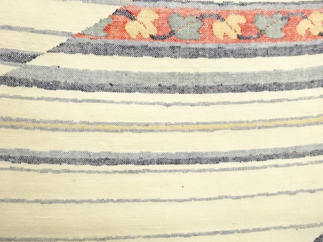  手織り紬変わり横段に蔦葉・幾何学模様織出し名古屋帯